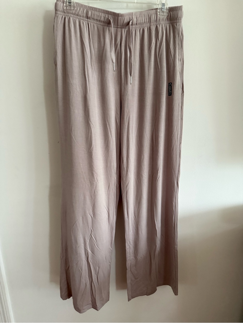 Women's Straight-Leg Drawstring Pants in Taupe